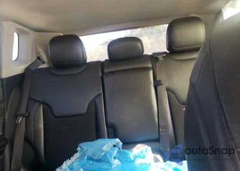 2022 Jeep Compass Trailhawk из США, поврежденный, VIN 3C4NJDDB3NT106278